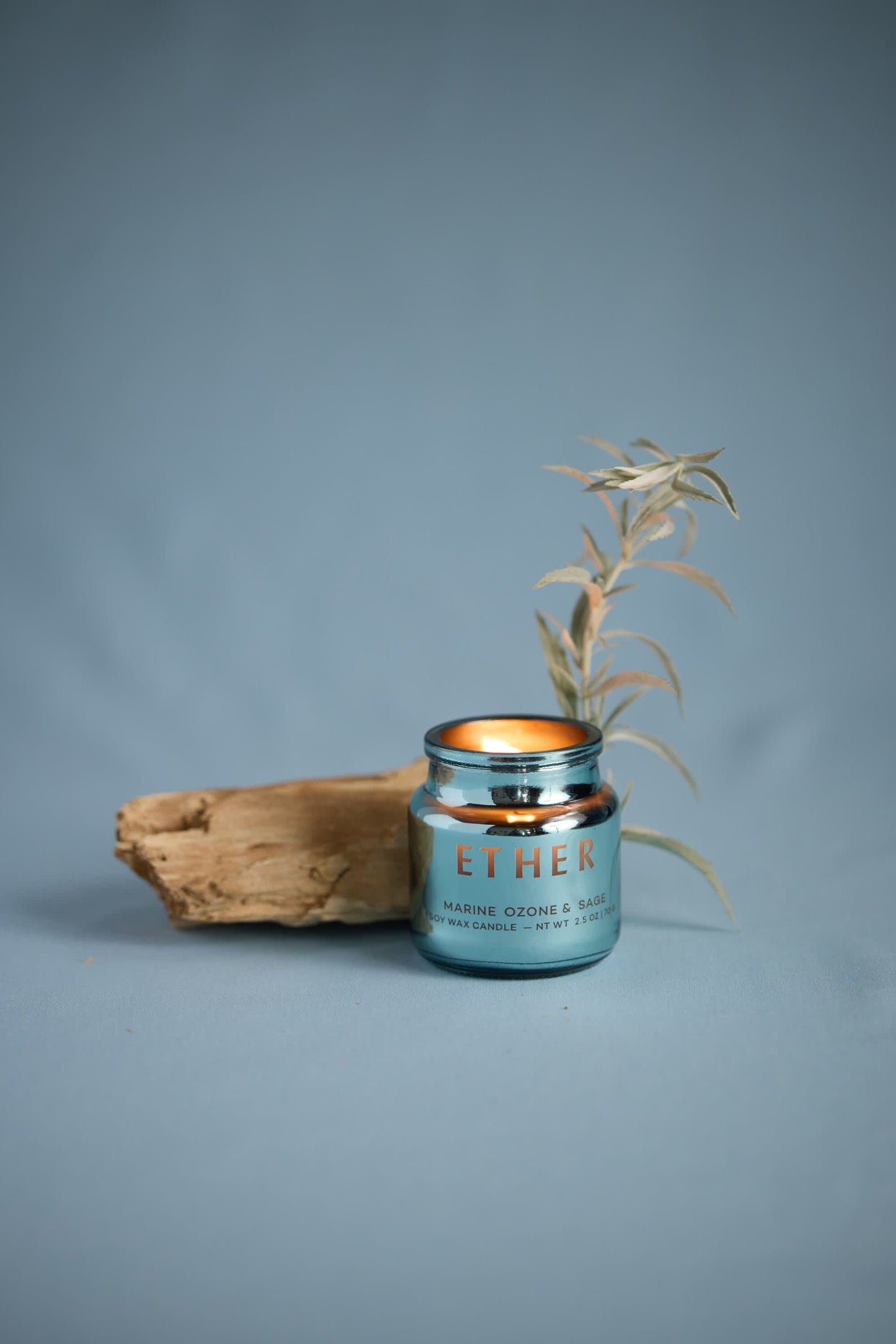 Vela perfumada “Chroma” - Sea Salt & Sage 🩵