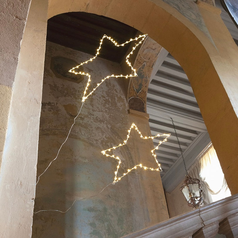 Estrella LED metálica grande