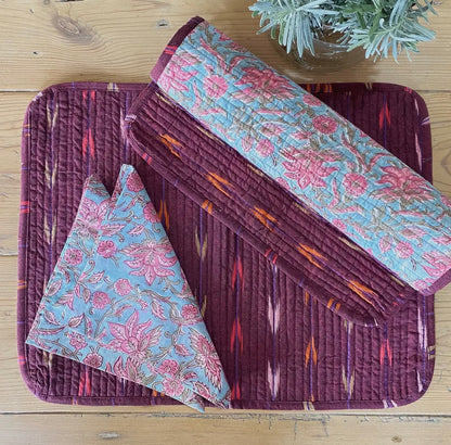 Mantel individual reversible con servilleta