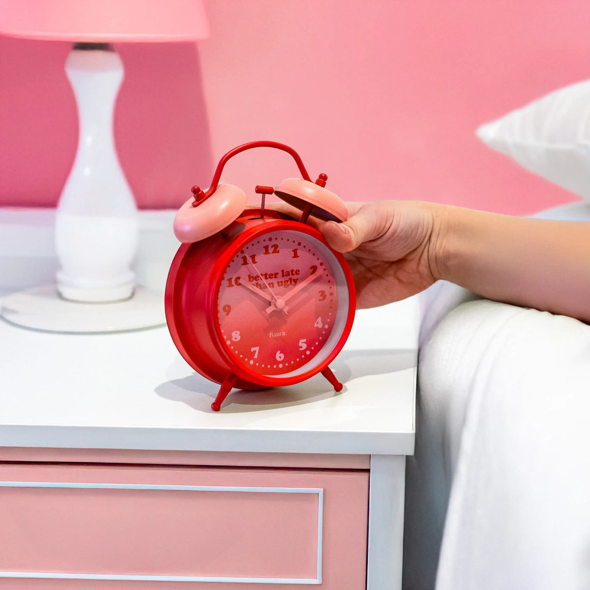 Reloj despertador retro “Better late than ugly”