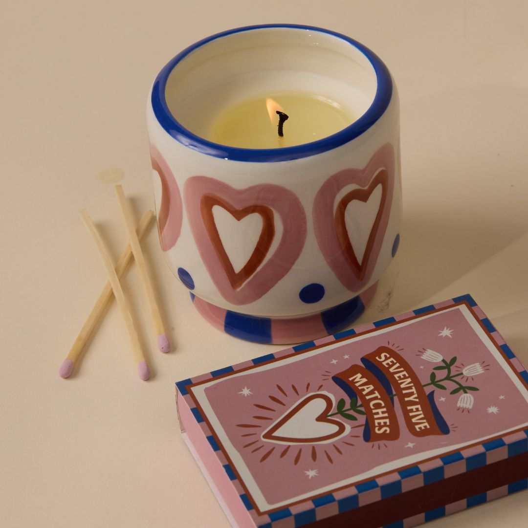 Caja de 75 cerillas “Hearts” 💗